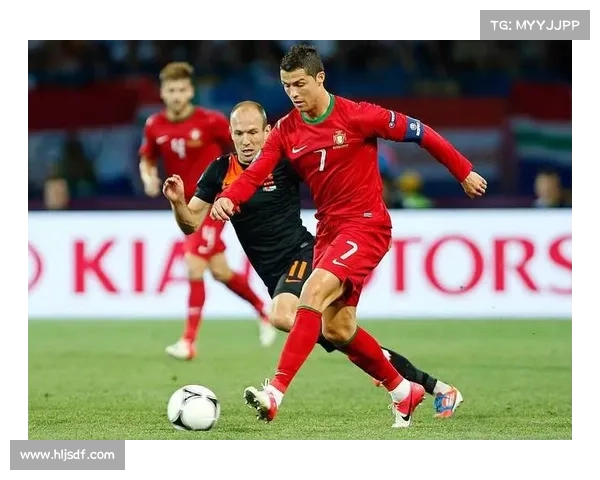 从罗本多次转会历程解析球员与俱乐部在博弈中运用的谈判策略与利益权衡 从罗本多次转会历程解析球员与俱乐部在博弈中运用的谈判策略与利益权衡