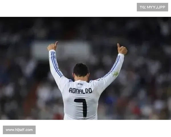 揭秘莱万从默默无闻到欧洲足坛超级巨星的传奇蜕变之路全景纪录篇