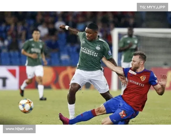 成都蓉城与塞超边锋转会谈判内幕揭秘 揭开幕后交易的细节与玄机